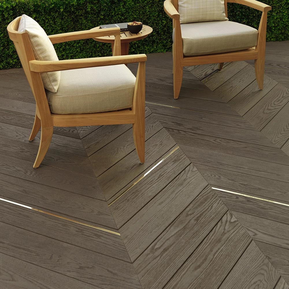 MDE176Y_Enhanced-Grain_Ebony-Grey_Chevron-Inlay_Lifstyle_square
